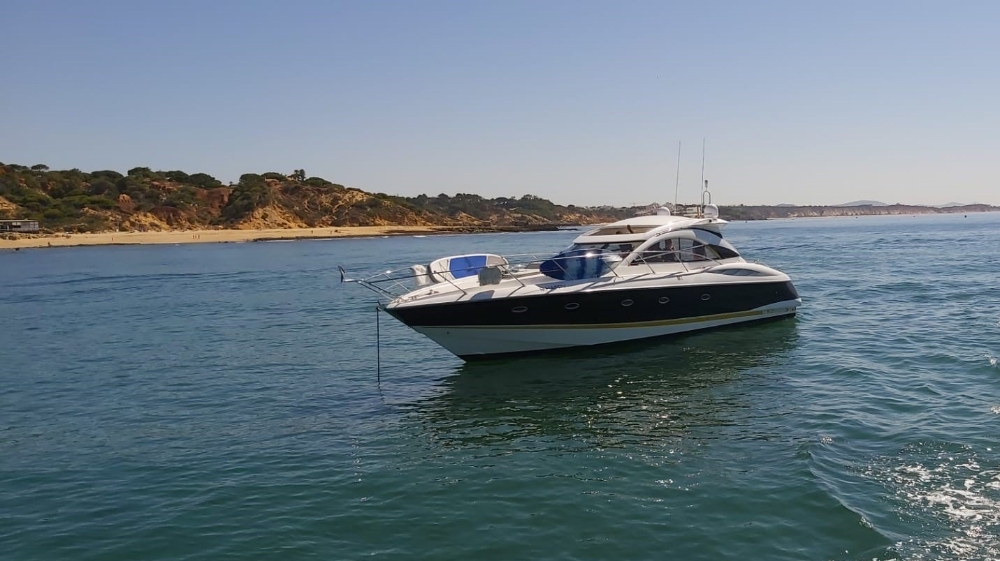 B.Happy Luxury Charter - Vilamoura Boat Trip